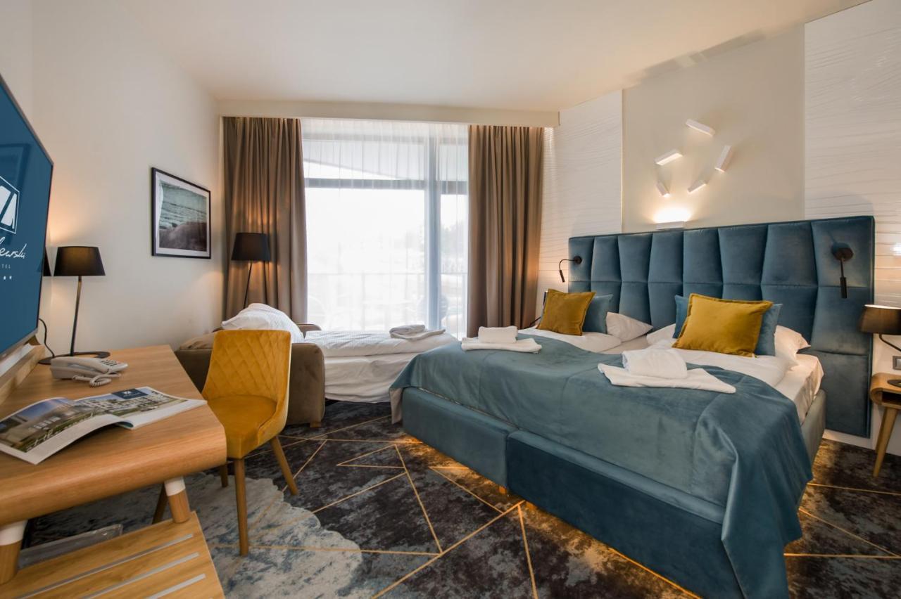 Hotel Zalewski Мжежино Экстерьер фото
